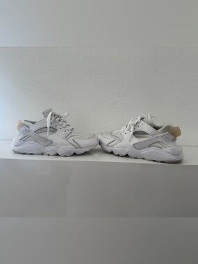 Nike Huarache Shoes